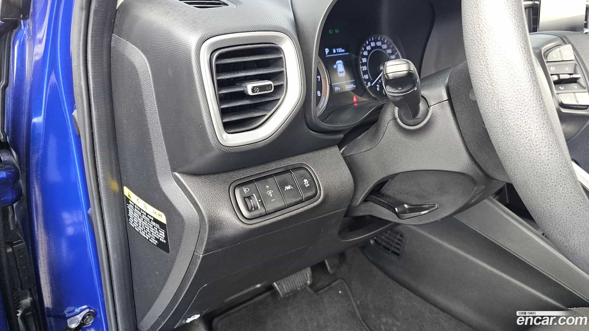 Venue Hyundai 2019.8-OPTION-041