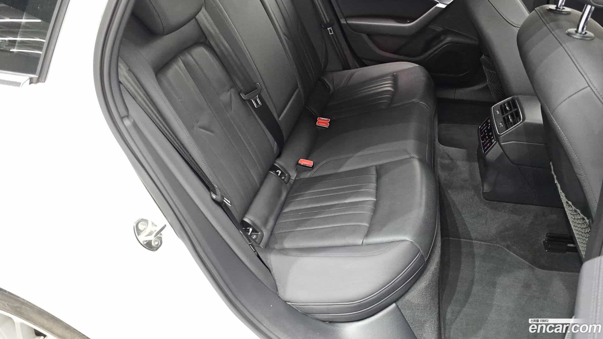 A6 Audi 2019.10-OPTION-016