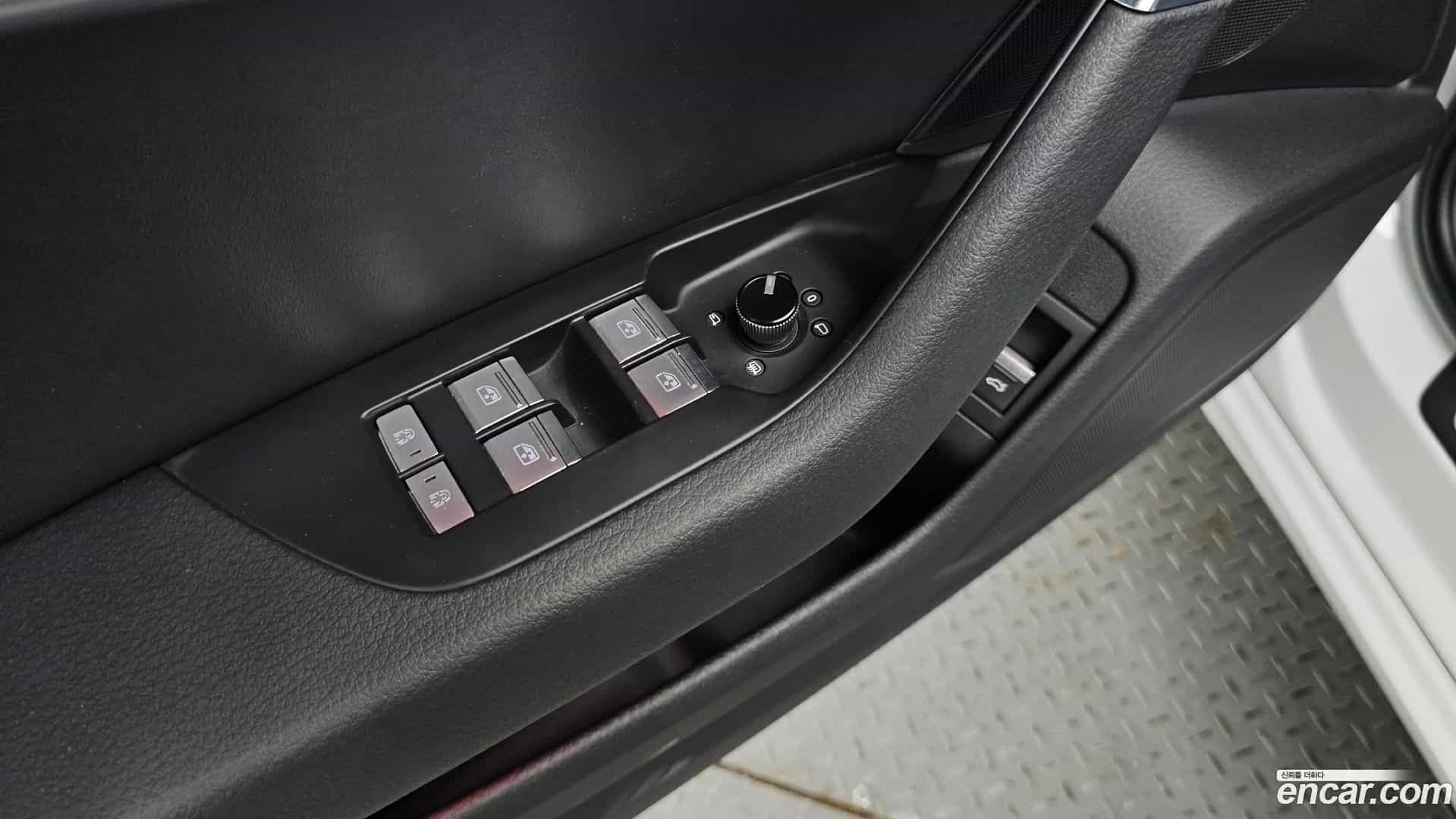 A6 Audi 2019.10-OPTION-021