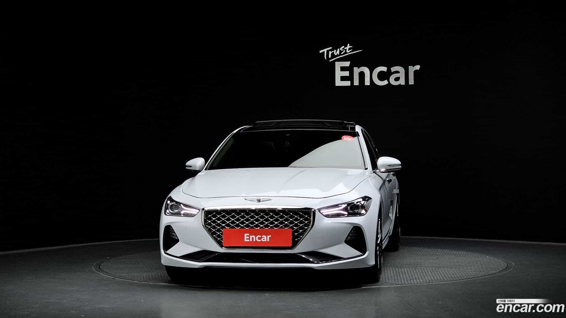 G70 Genesis 2018.0-OUTER-003