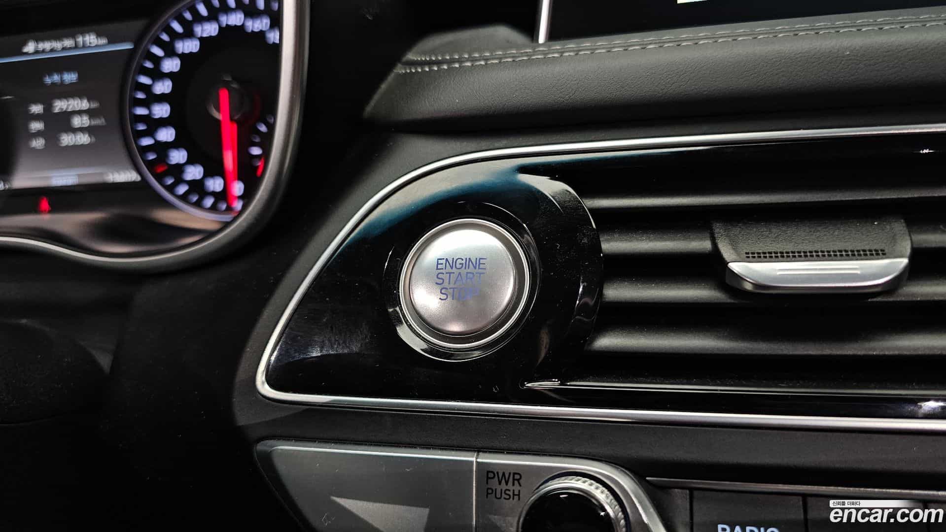 G70 Genesis 2018.0-OPTION-041