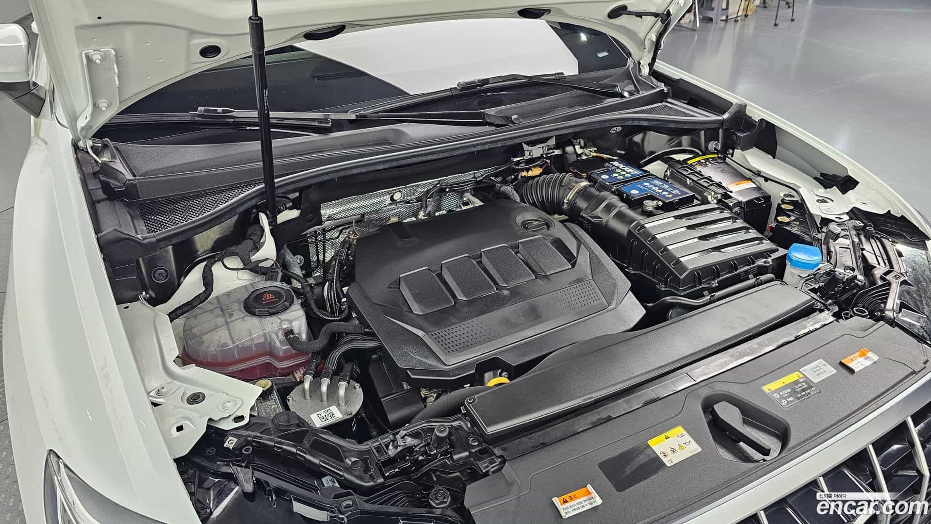 Q3 Audi 2022.5-OUTER-006