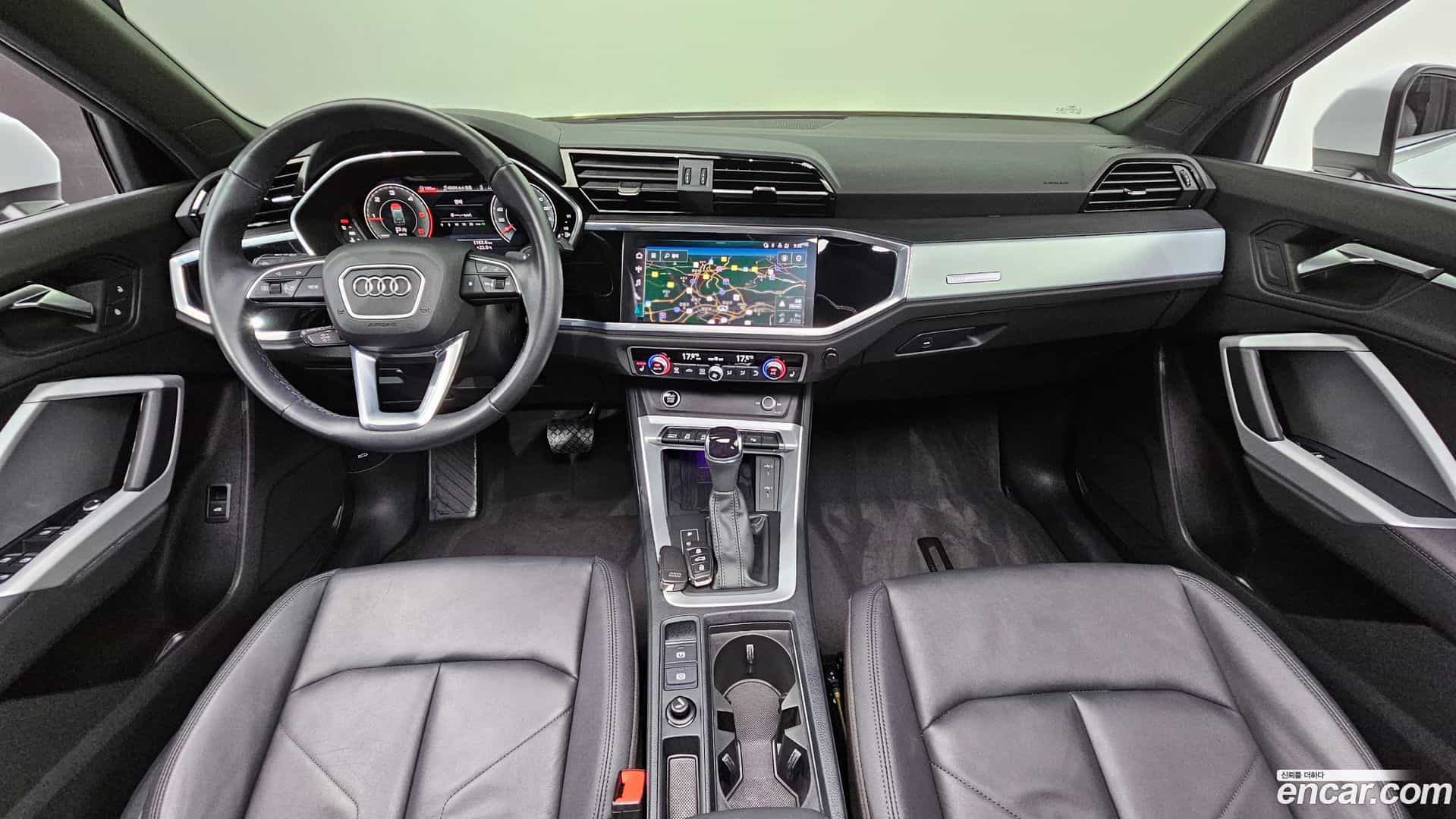 Q3 Audi 2022.5-INNER-007
