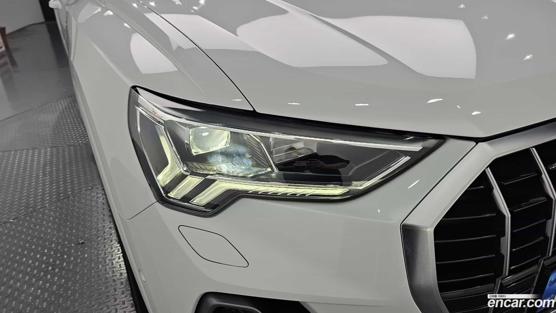 Q3 Audi 2022.5-OUTER-032