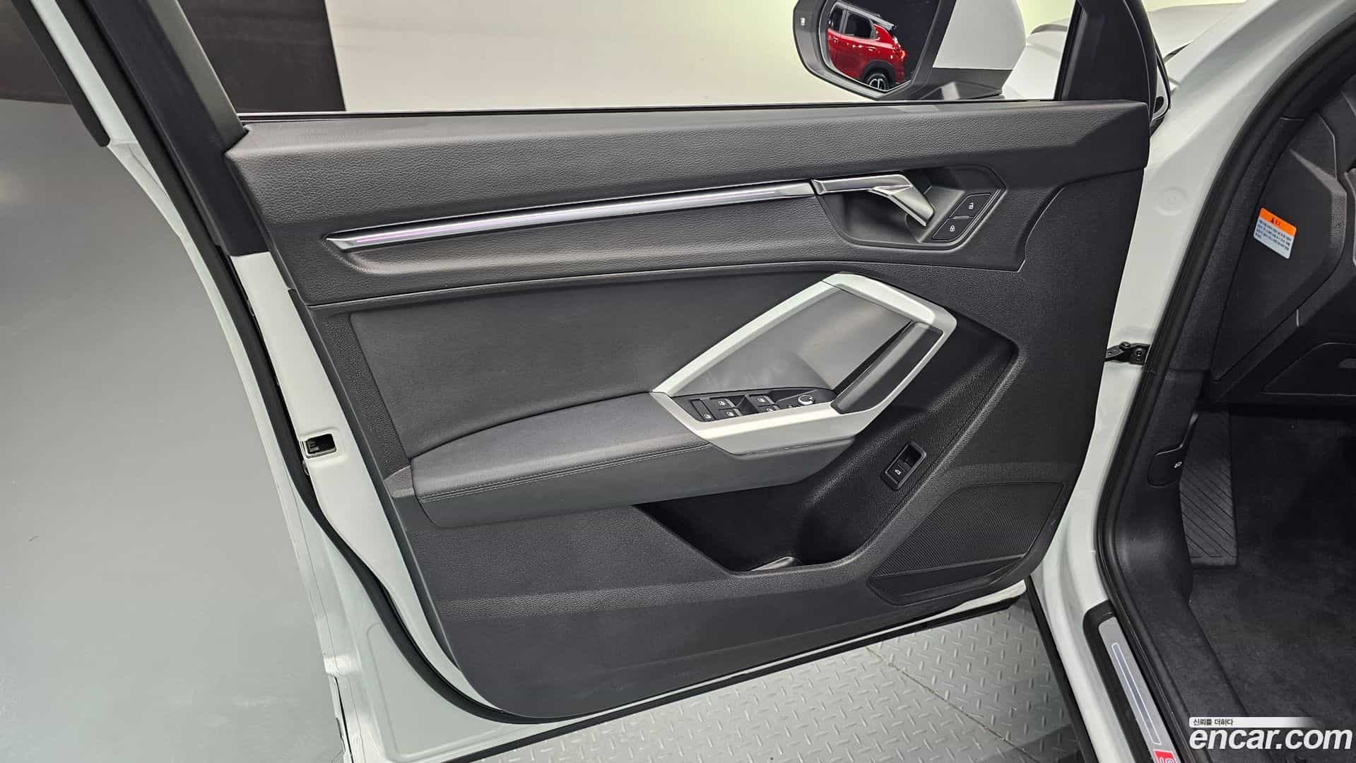 Q3 Audi 2022.5-INNER-034