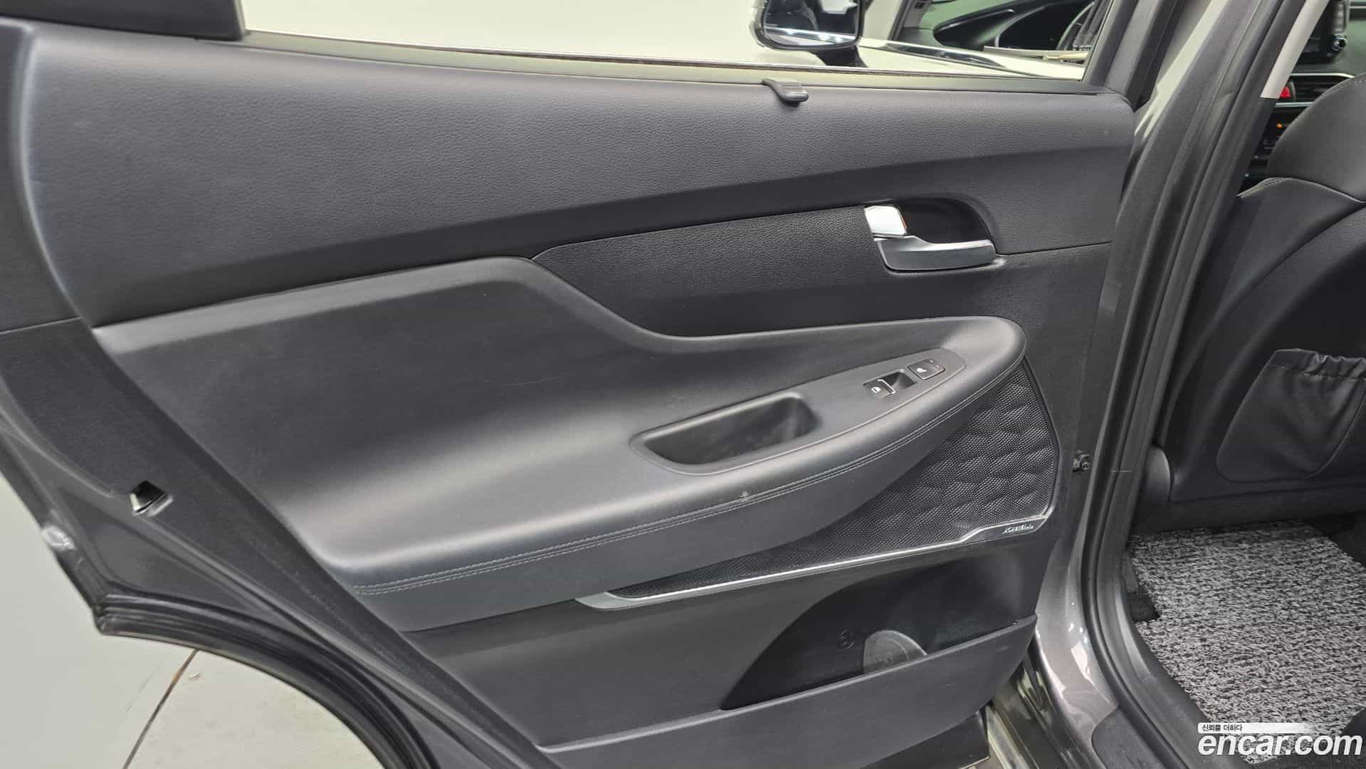 Santafe Hyundai 2019.3-INNER-035