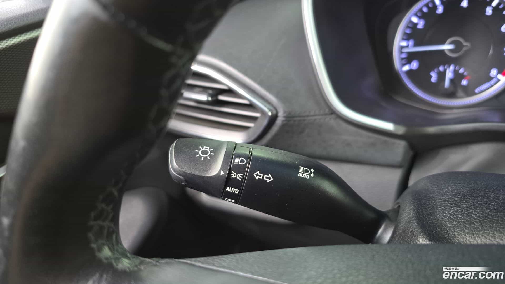 Santafe Hyundai 2019.3-OPTION-045