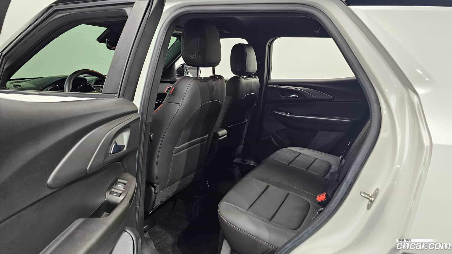 Trailblazer Chevrolet 2022.6-OPTION-015