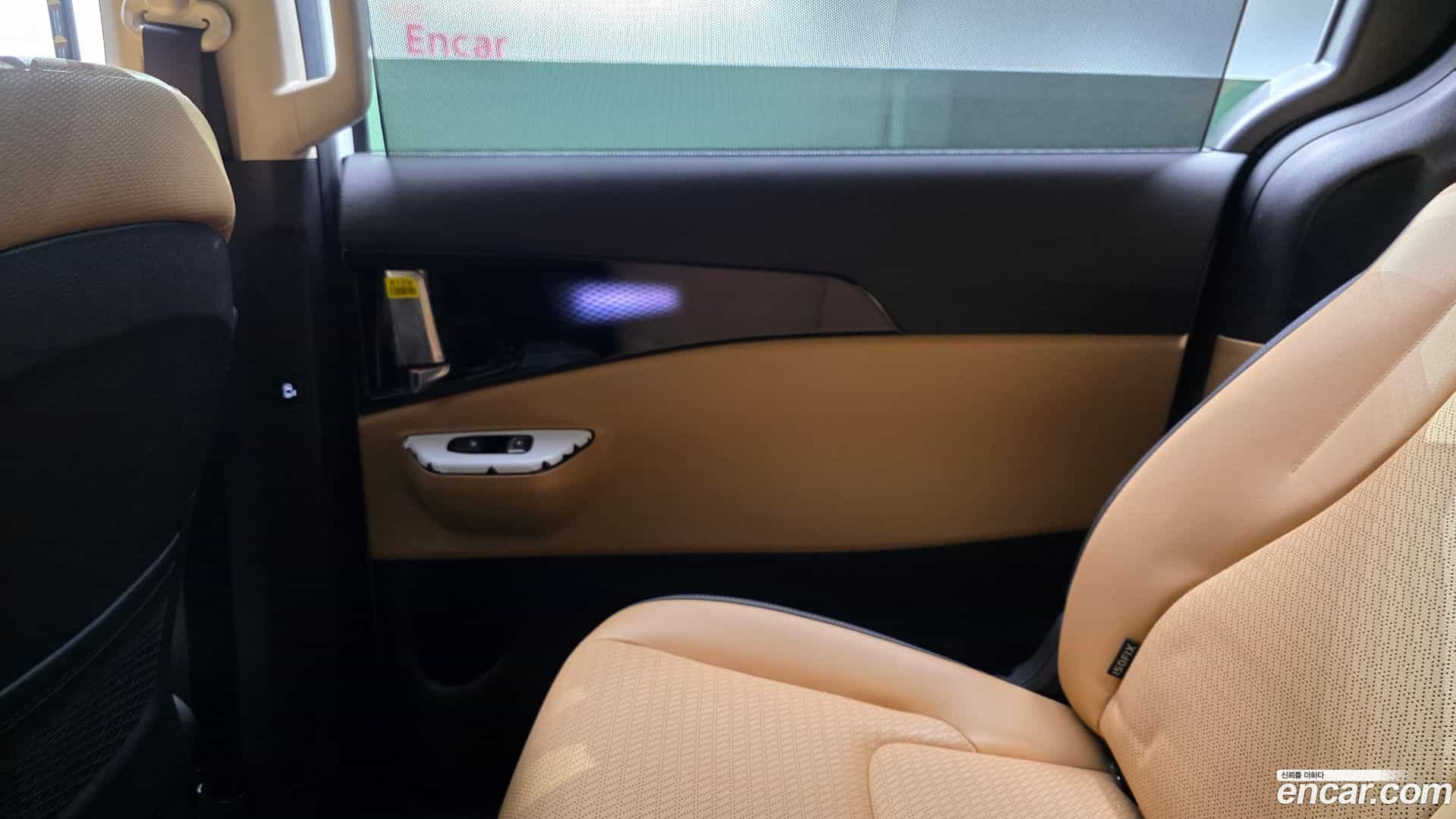 Canival Kia 2023.6-INNER-035