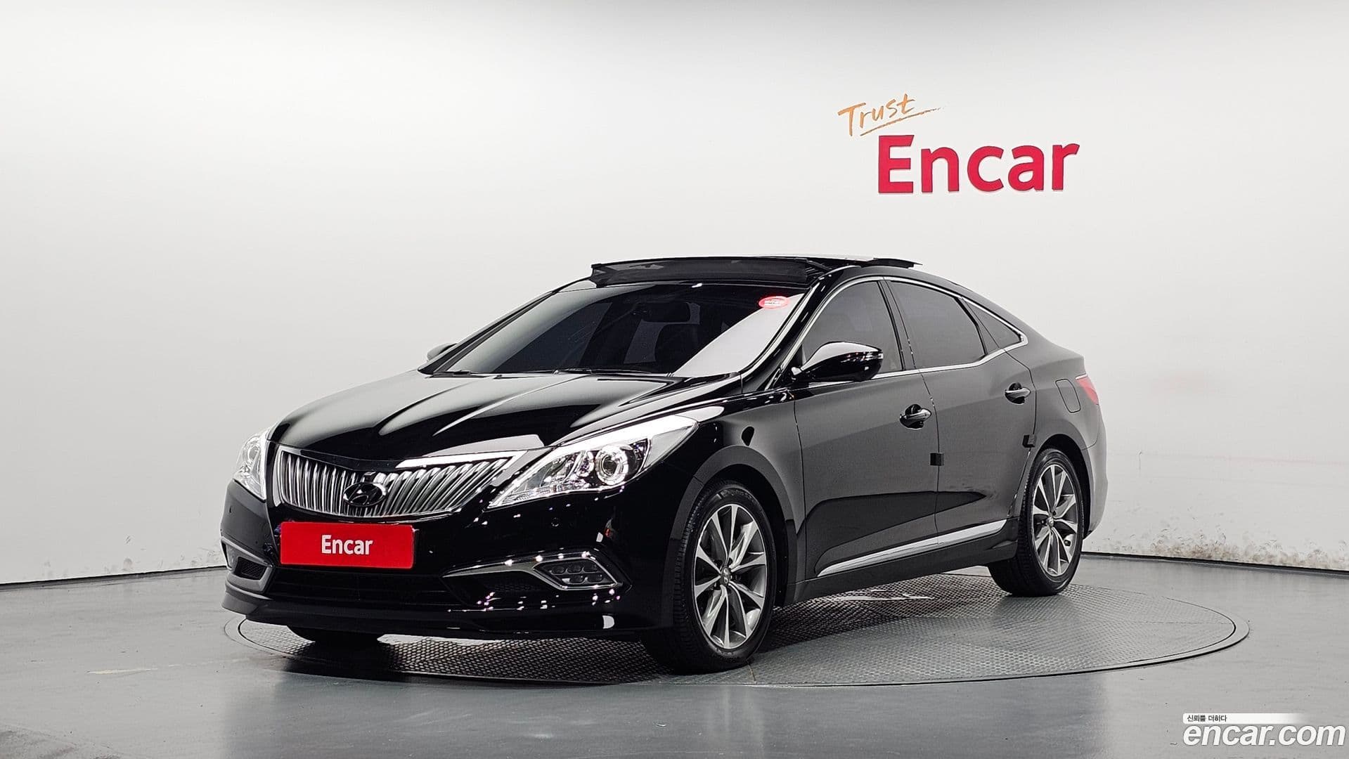 Main__Slider__Photo:Grandeur Hyundai 2014.5-0