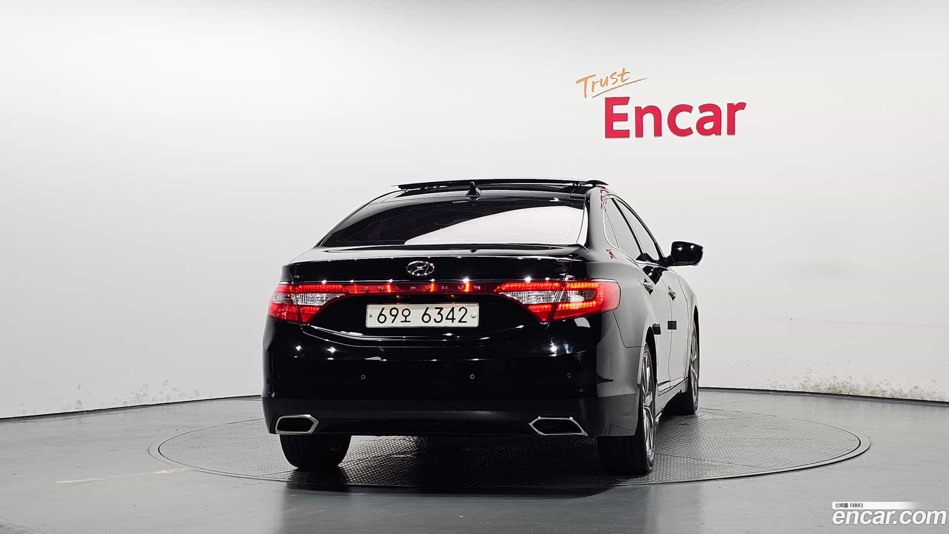 Grandeur Hyundai 2014.5-OUTER-004