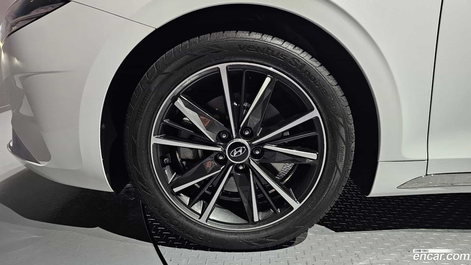 Grandeur Hyundai 2021.9-OUTER-005