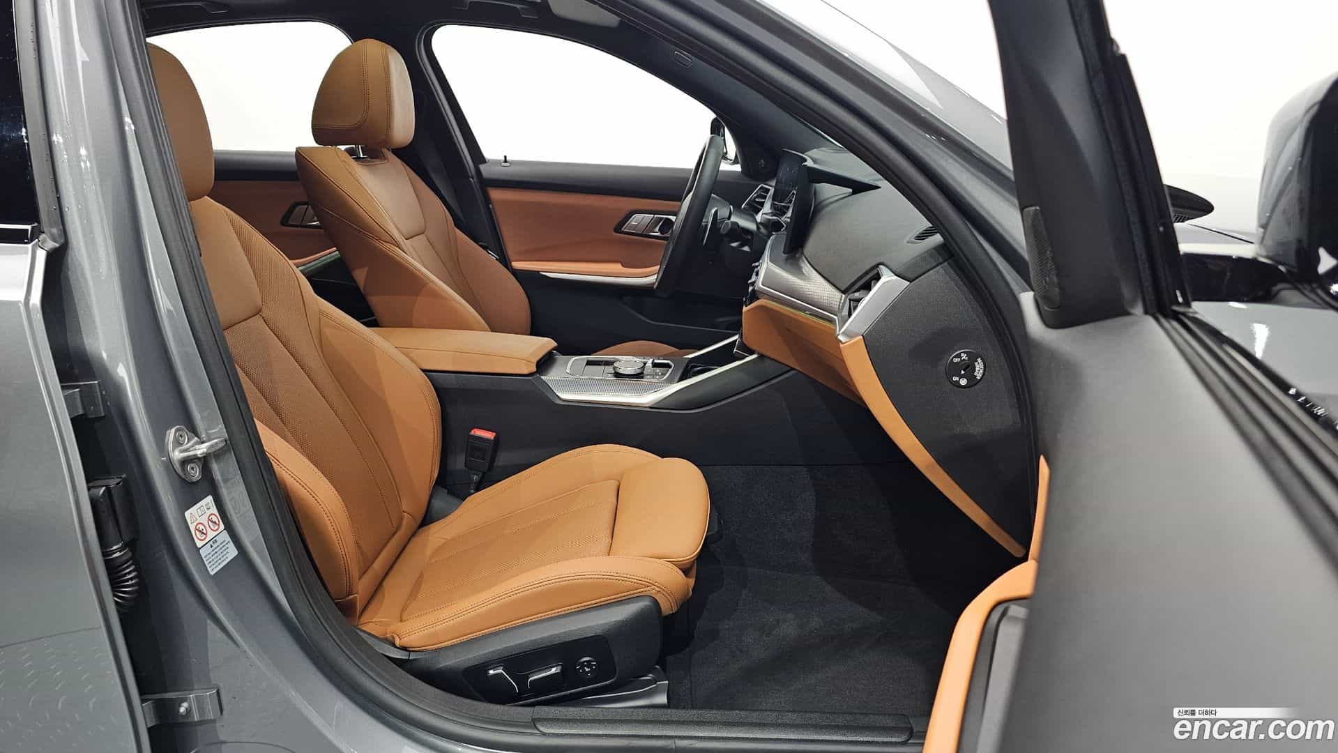 3-Series BMW 2024.1-INNER-010