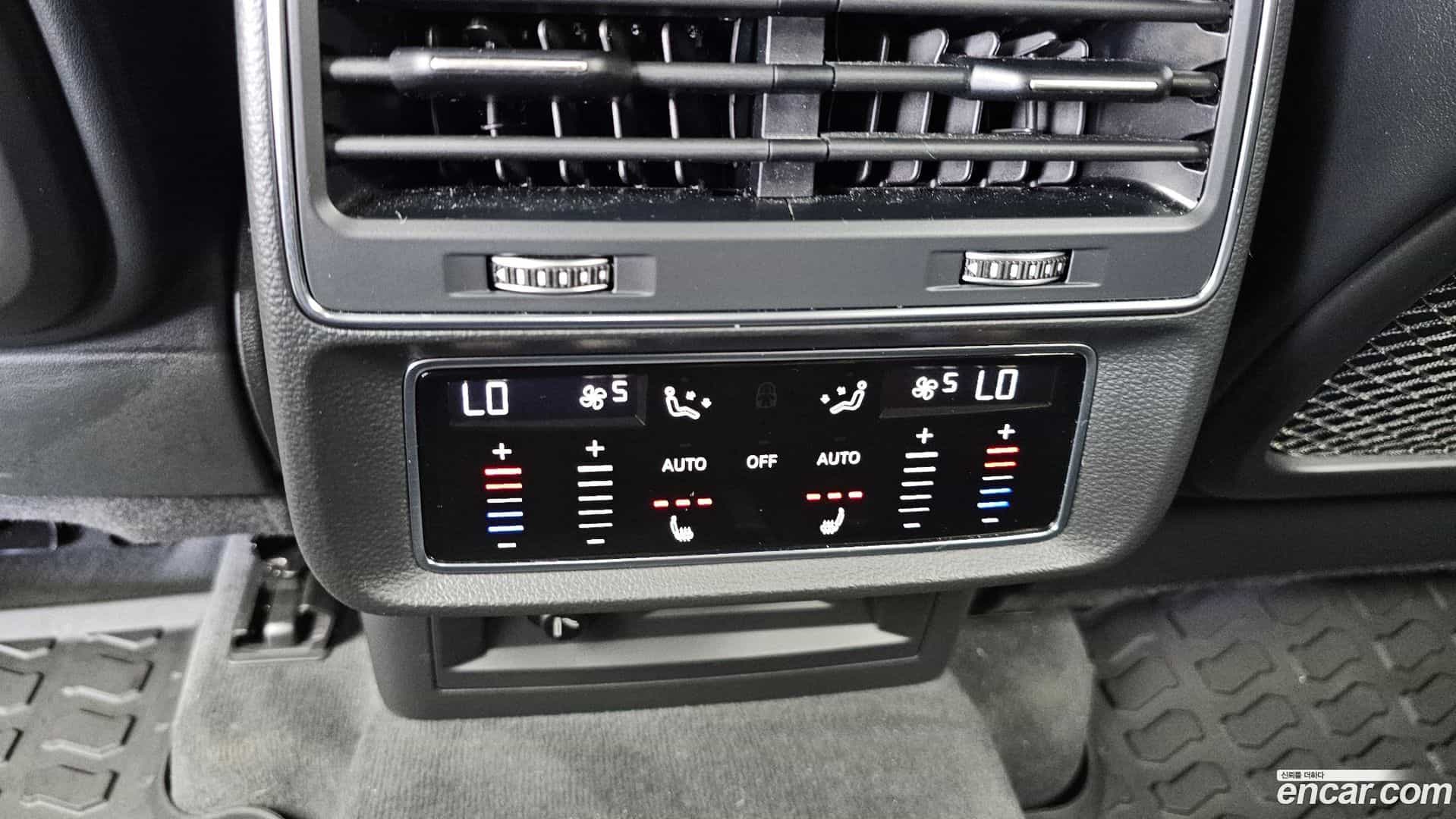 Q8 Audi 2021.9-OPTION-023
