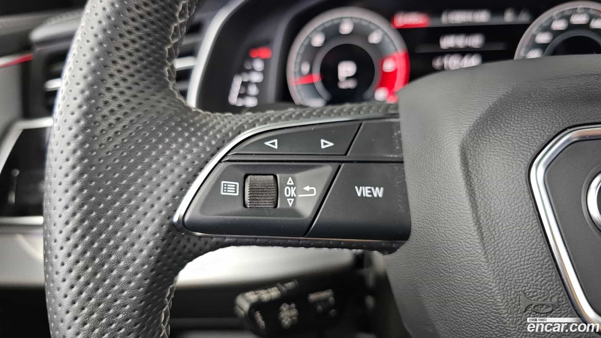 Q8 Audi 2021.9-INNER-036