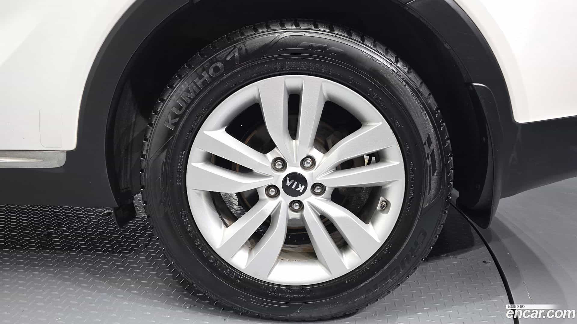 Sorento Kia 2017.6-OUTER-031