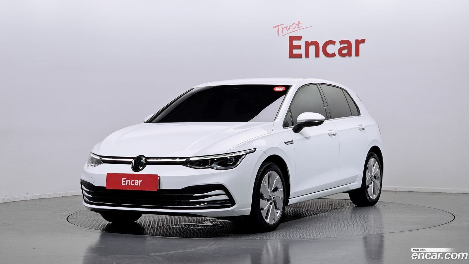 Main__Slider__Photo:Golf Volkswagen 2022.1-0