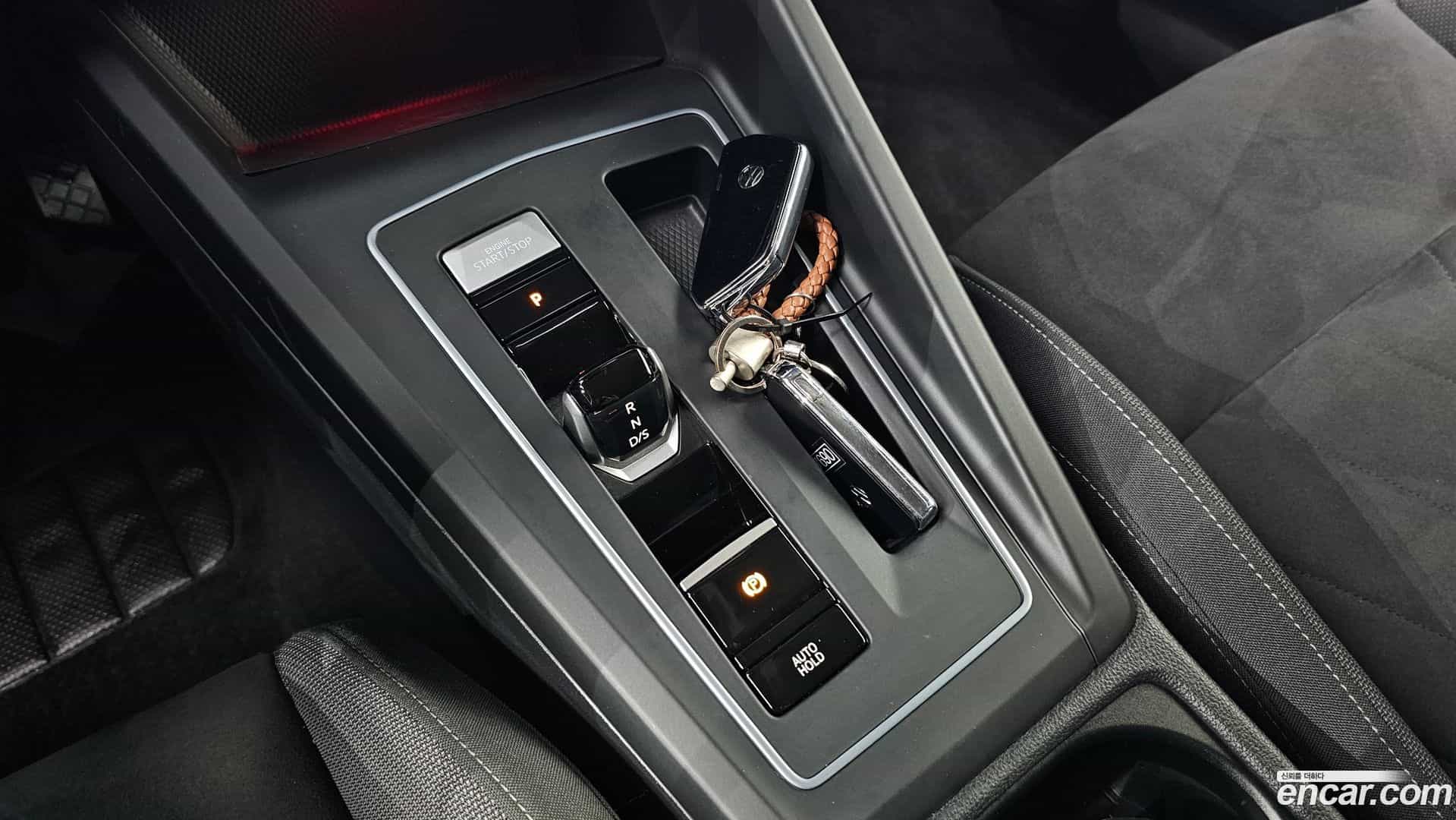 Golf Volkswagen 2022.1-INNER-009