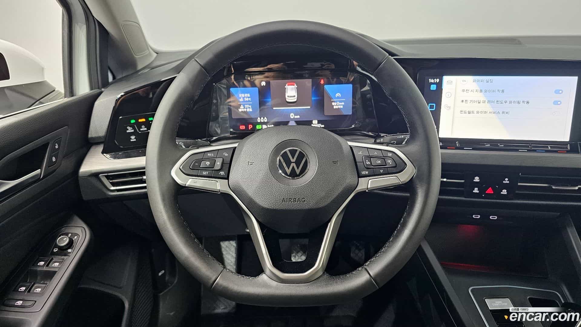 Golf Volkswagen 2022.1-OPTION-016