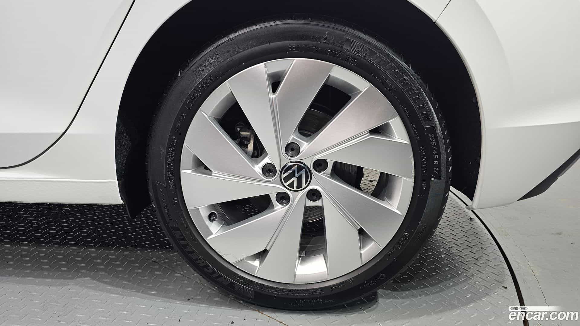 Golf Volkswagen 2022.1-OUTER-031