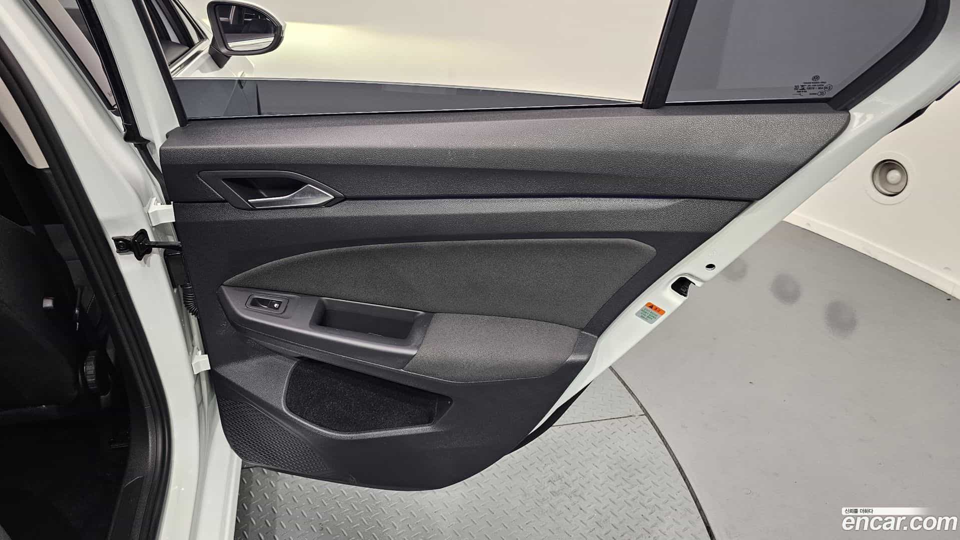 Golf Volkswagen 2022.1-INNER-035