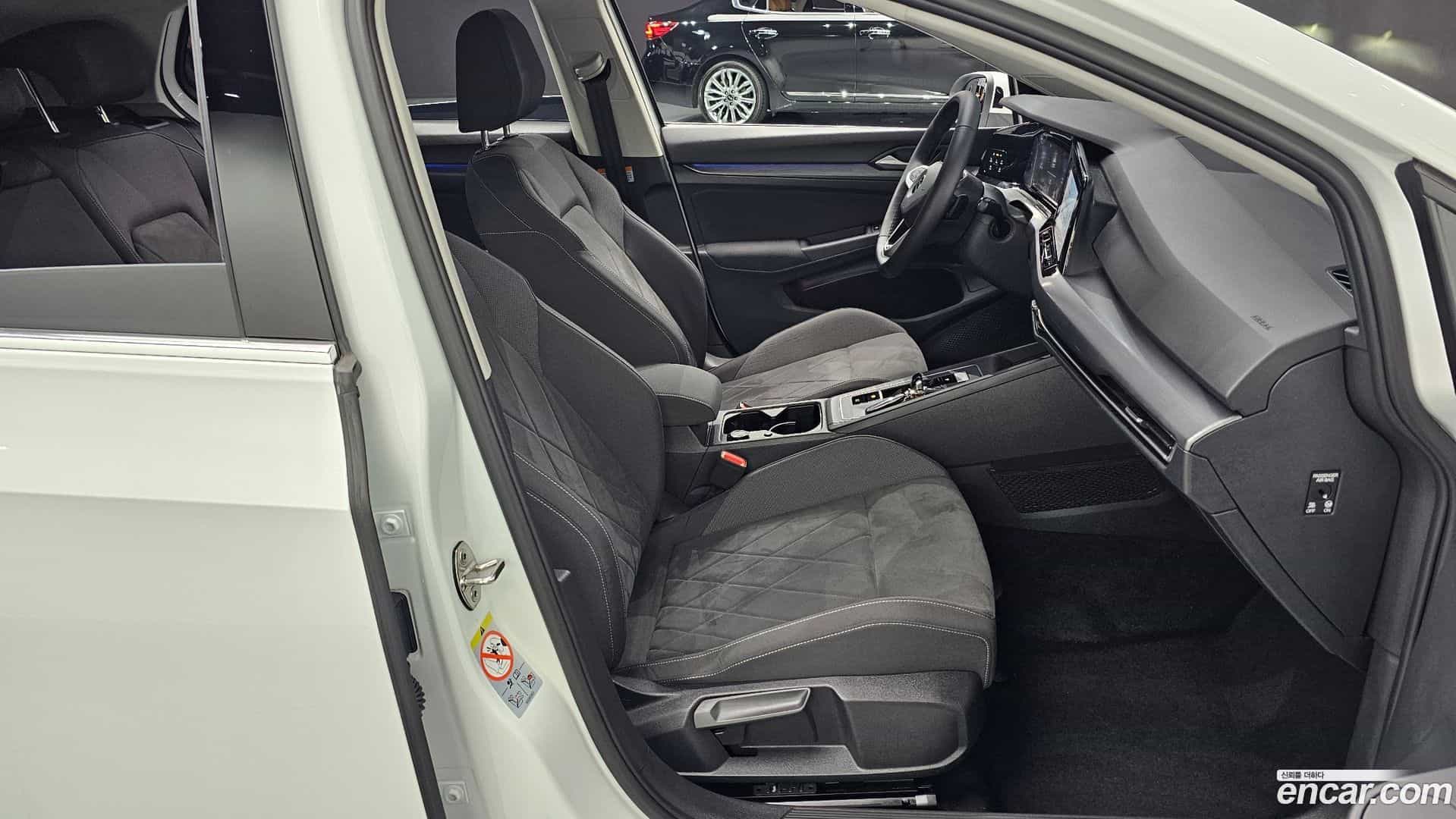 Golf Volkswagen 2022.1-INNER-036
