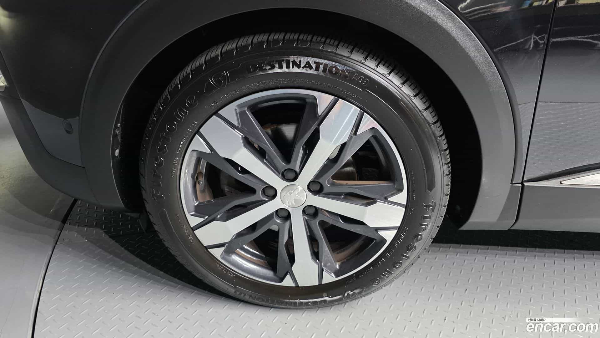 3008 Peugeot 2017.7-OUTER-005