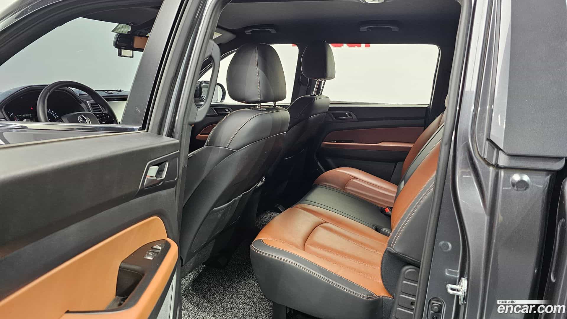 Rexton KG Mobility 2020.5-OPTION-015