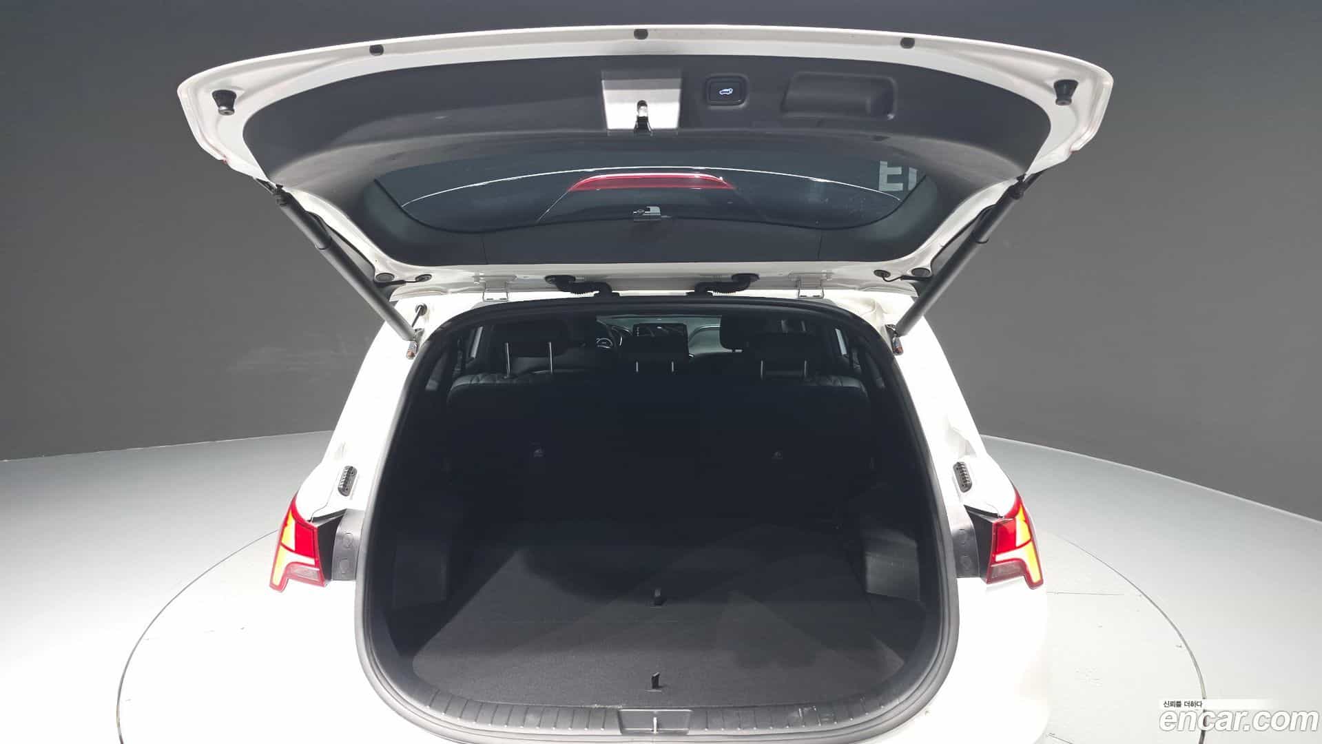 Santafe Hyundai 2020.6-OPTION-024