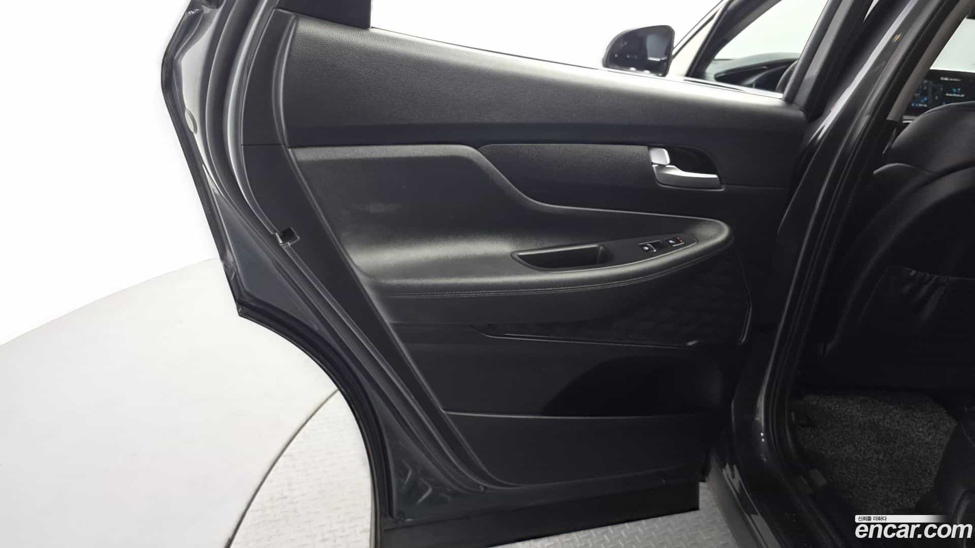 Santafe Hyundai 2018.8-INNER-035