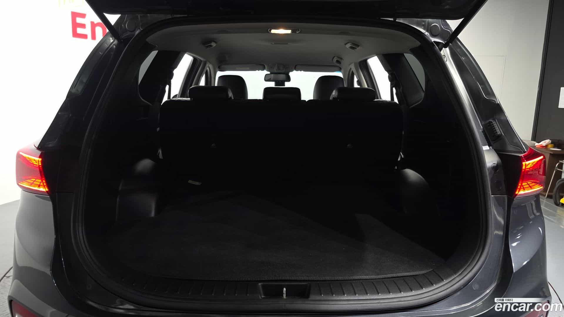 Santafe Hyundai 2018.8-OPTION-044