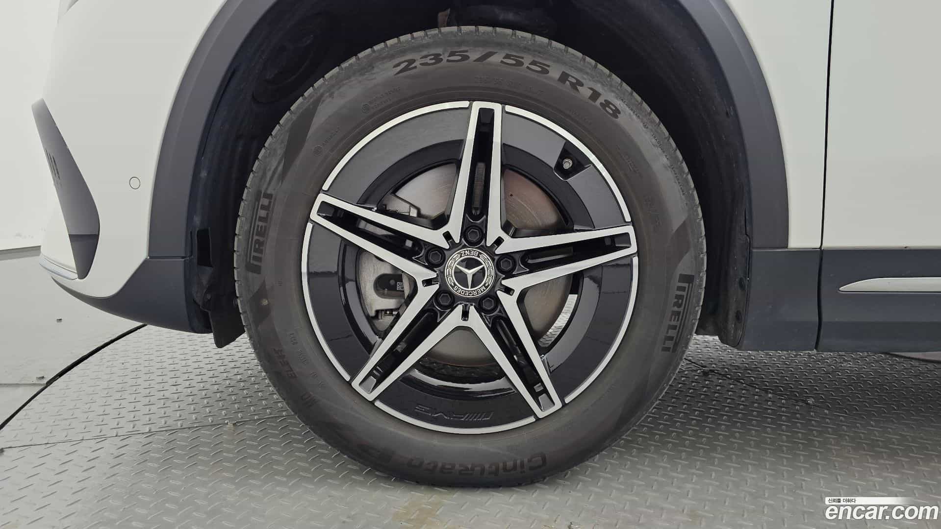 EQA Mercedes-Benz 2024.0-OUTER-005