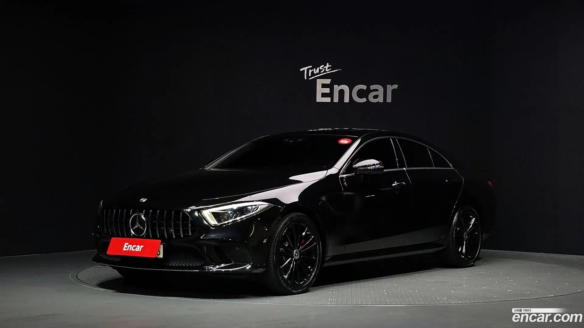 Main__Slider__Photo:CLS-Class Mercedes-Benz 2019.5-0
