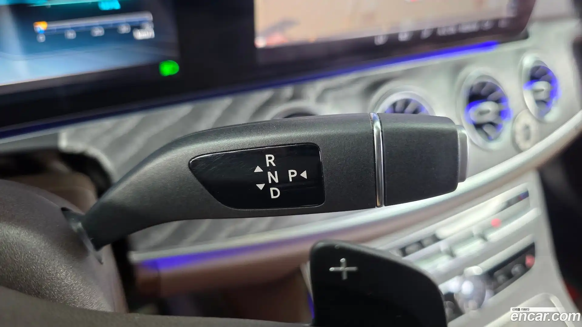 CLS-Class Mercedes-Benz 2019.5-INNER-009