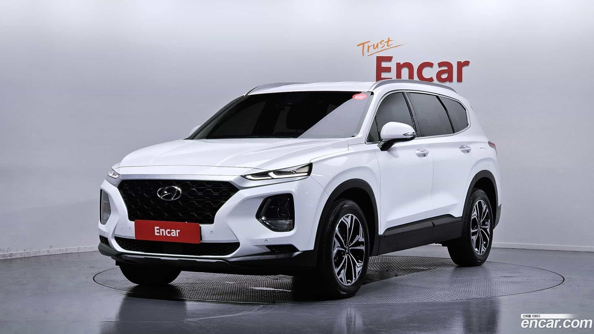 Santafe Hyundai 2018.8-OUTER-001