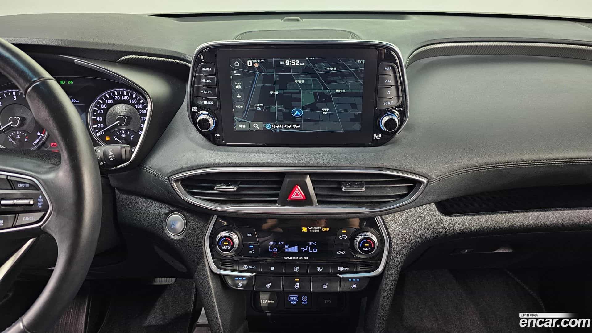 Santafe Hyundai 2018.8-OPTION-017