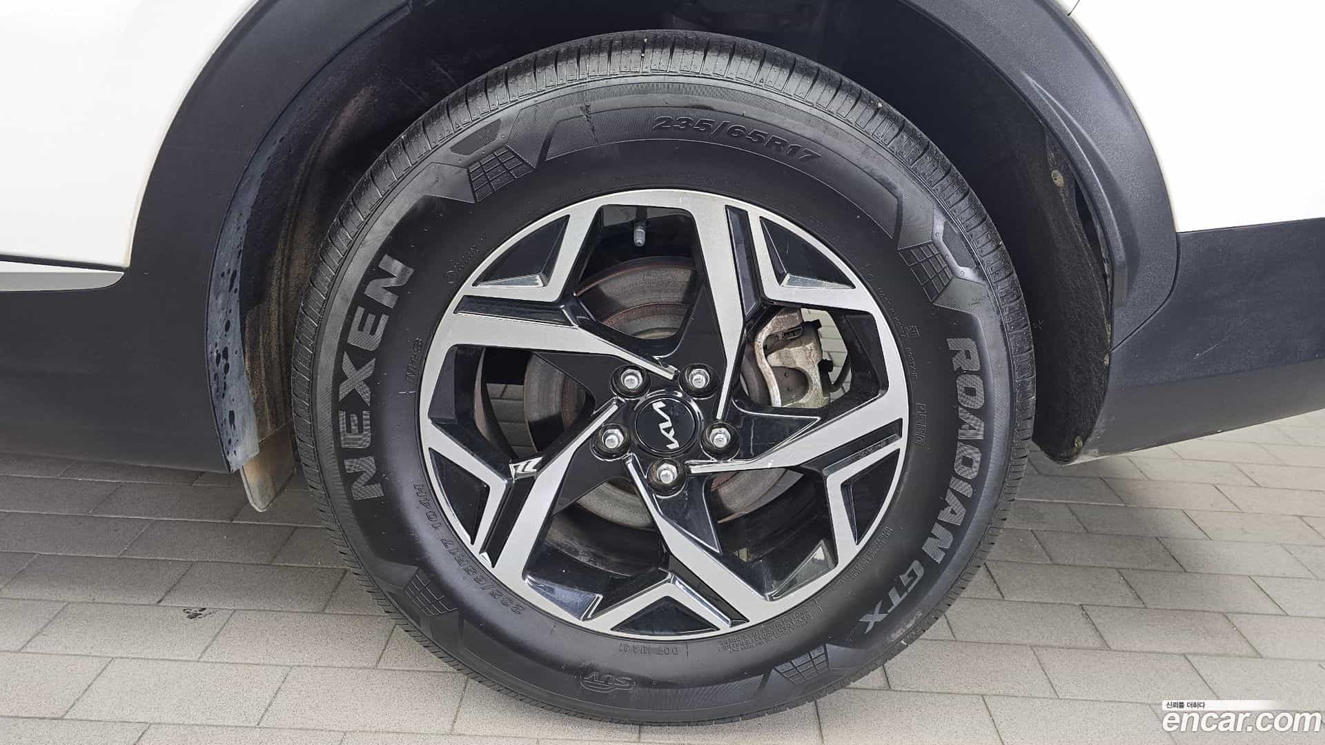 Sportage Kia 2023.4-OUTER-005