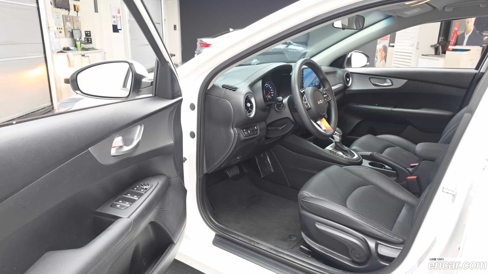 K3 Kia 2022.3-INNER-010