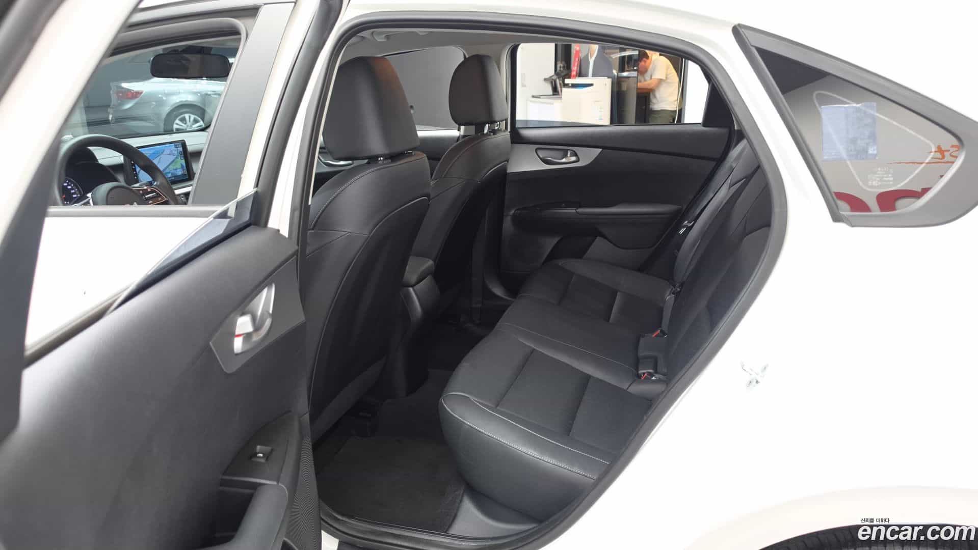 K3 Kia 2022.3-OPTION-015