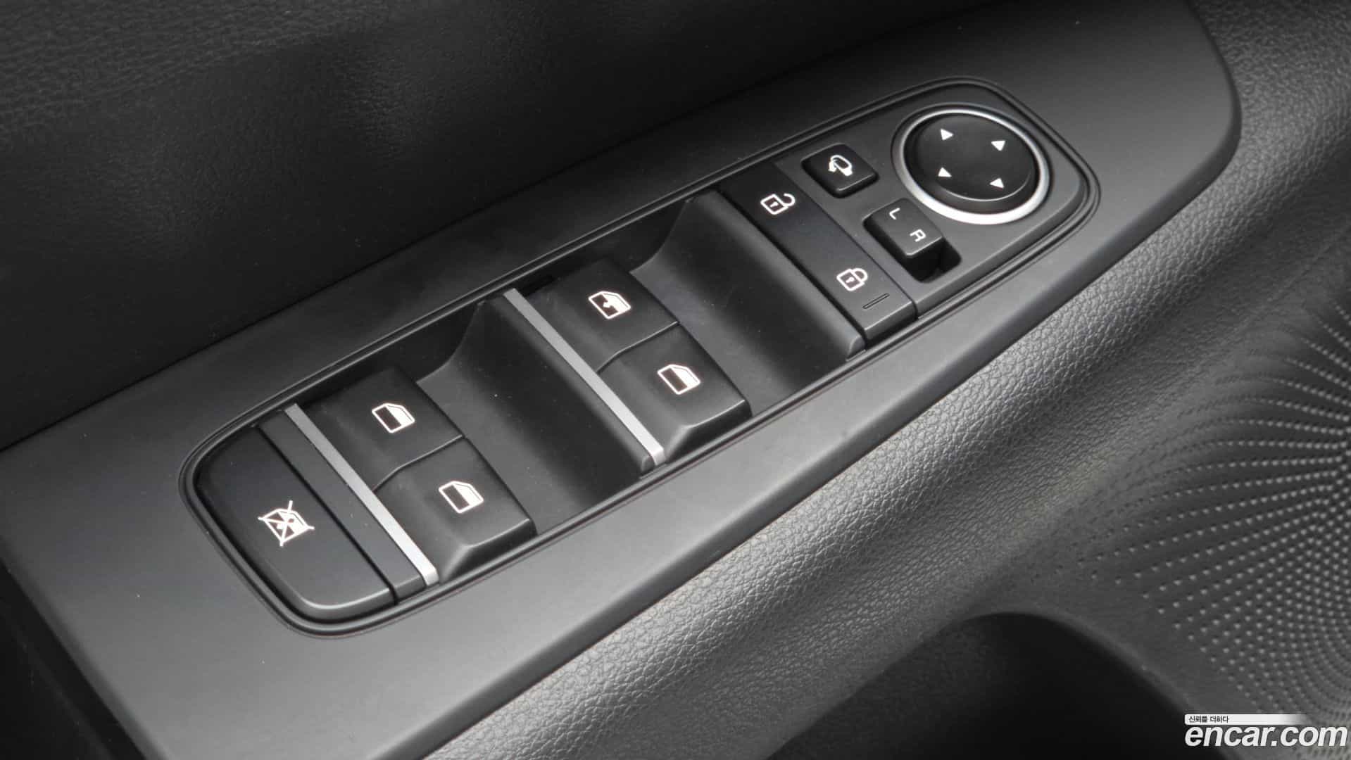 K3 Kia 2022.3-OPTION-040