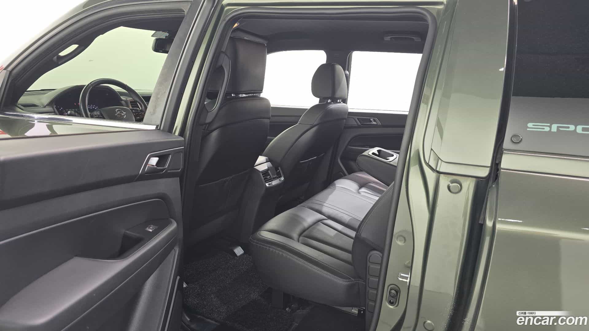 Rexton KG Mobility 2021.8-OPTION-016