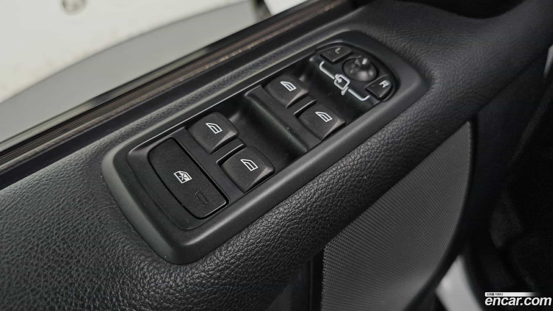 Discovery Land Rover 2014.7-OPTION-020