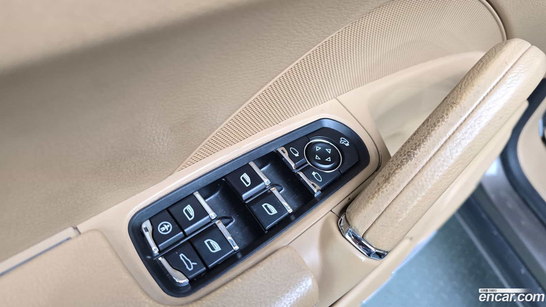 Cayenne Porsche 2013.0-OPTION-023