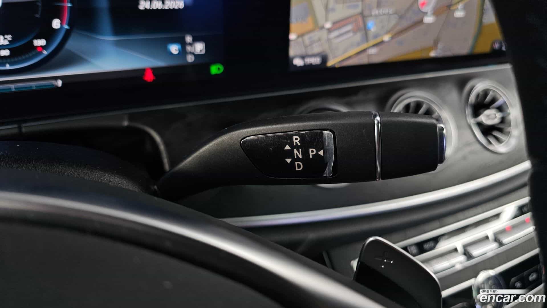 E-Class Mercedes-Benz 2017.6-INNER-009