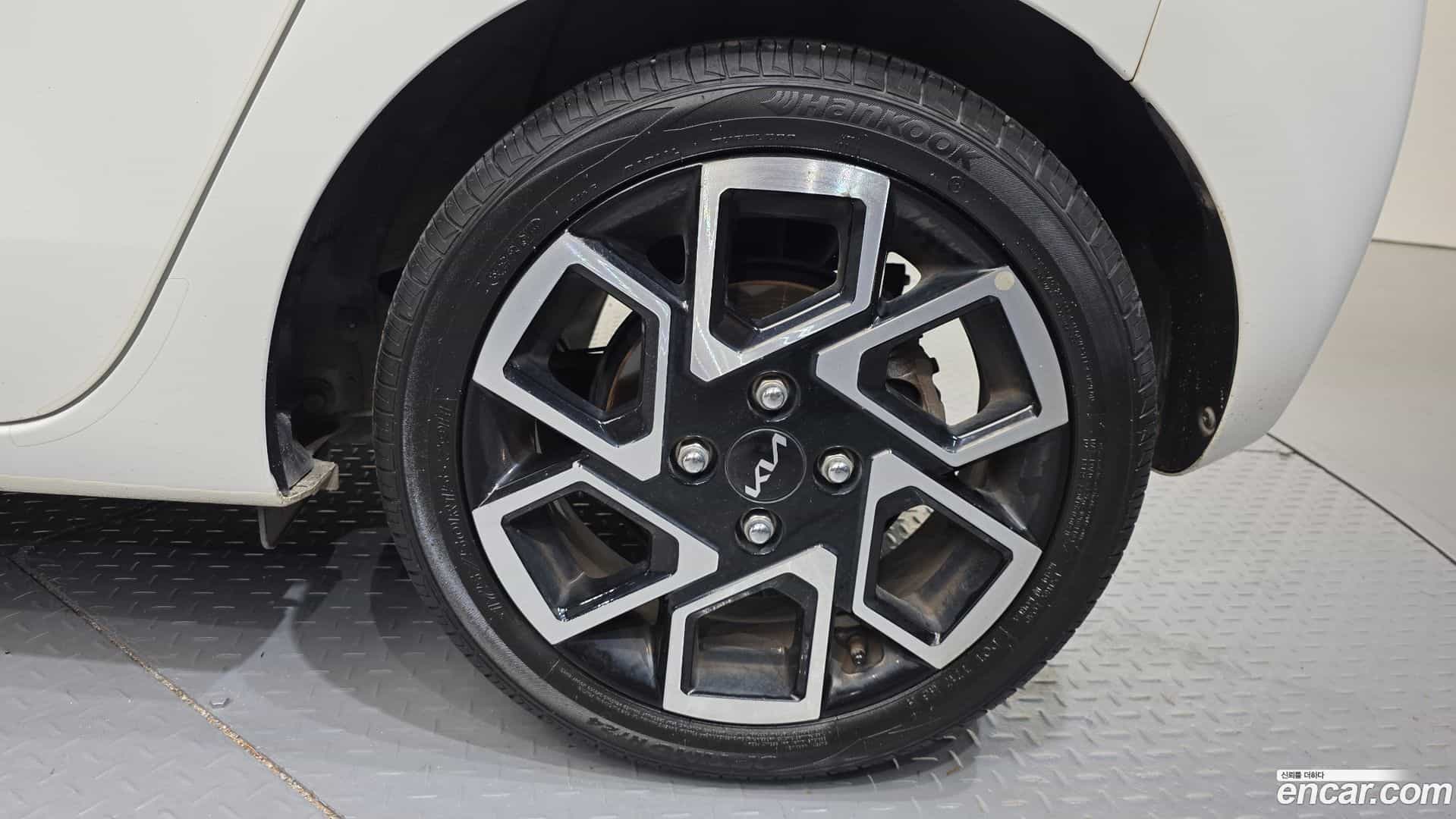 RAY Kia 2023.6-OUTER-031