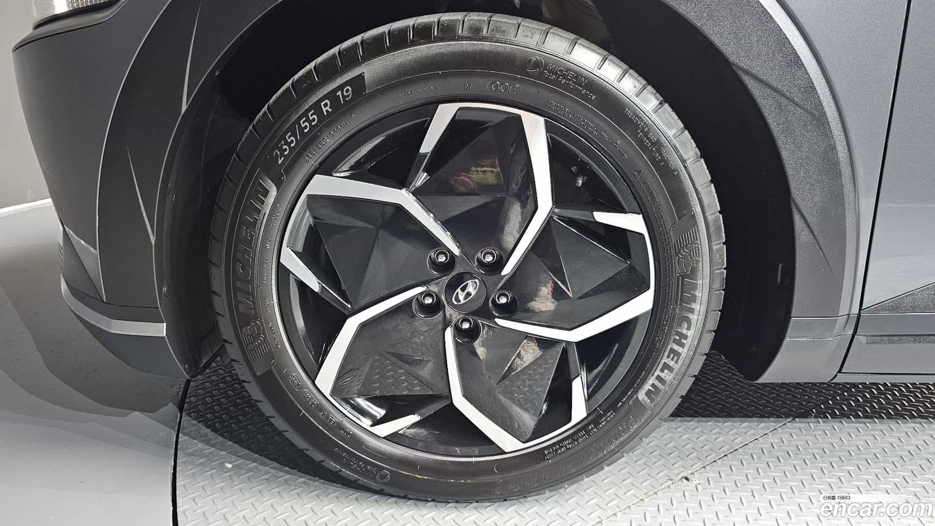 Ioniq5 Hyundai 2023.4-OUTER-005
