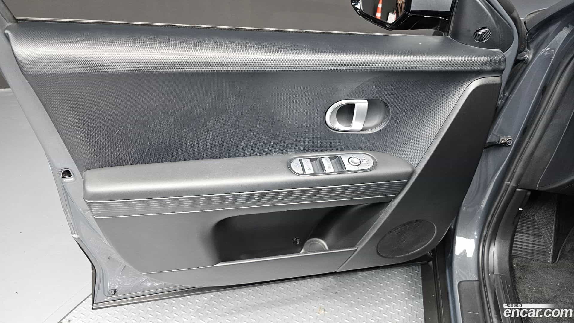 Ioniq5 Hyundai 2023.4-INNER-034