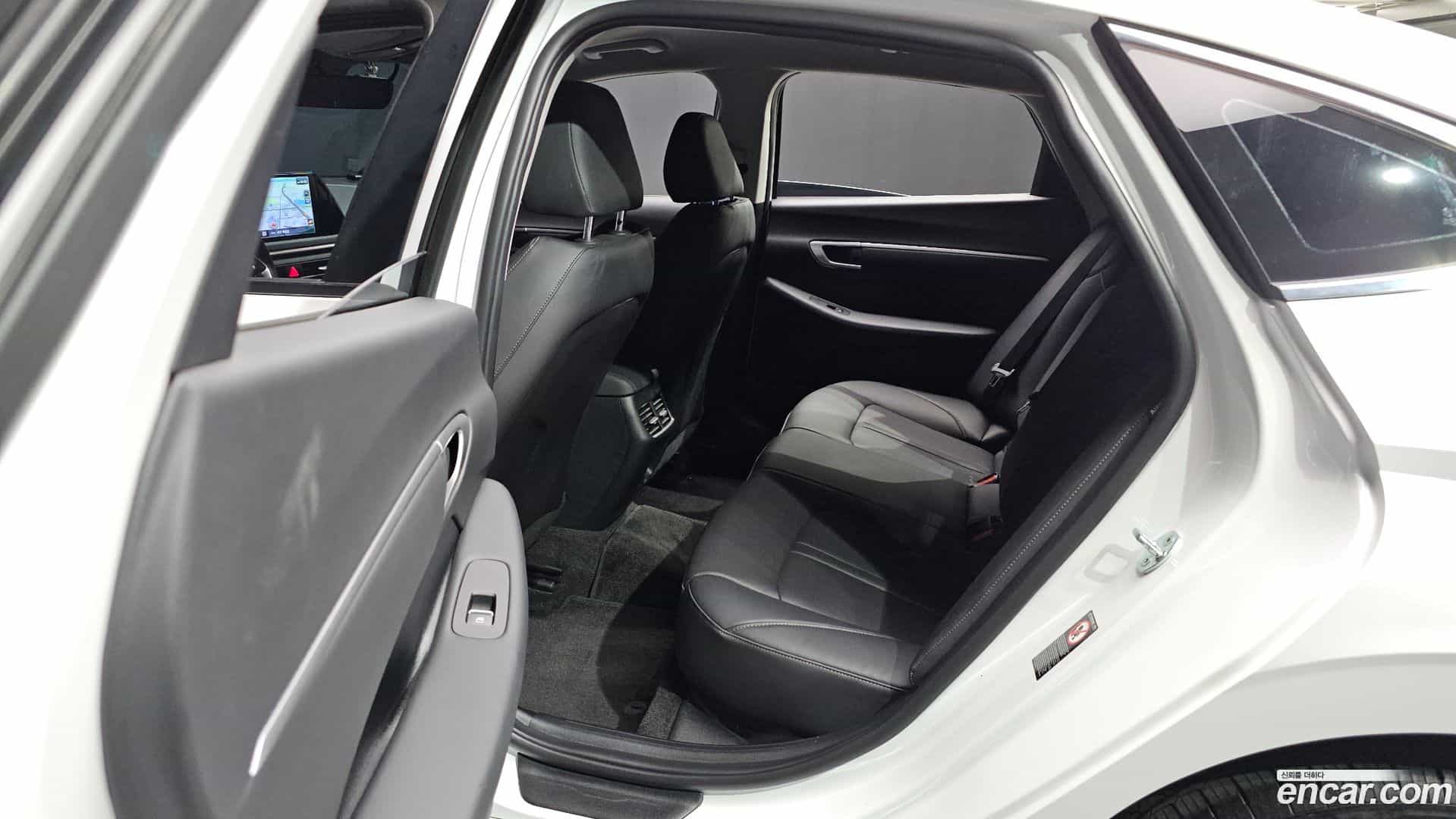 Sonata Hyundai 2022.3-OPTION-023