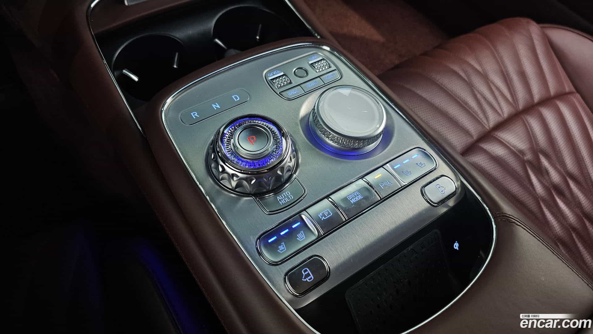 G90 Genesis 2022.11-INNER-009