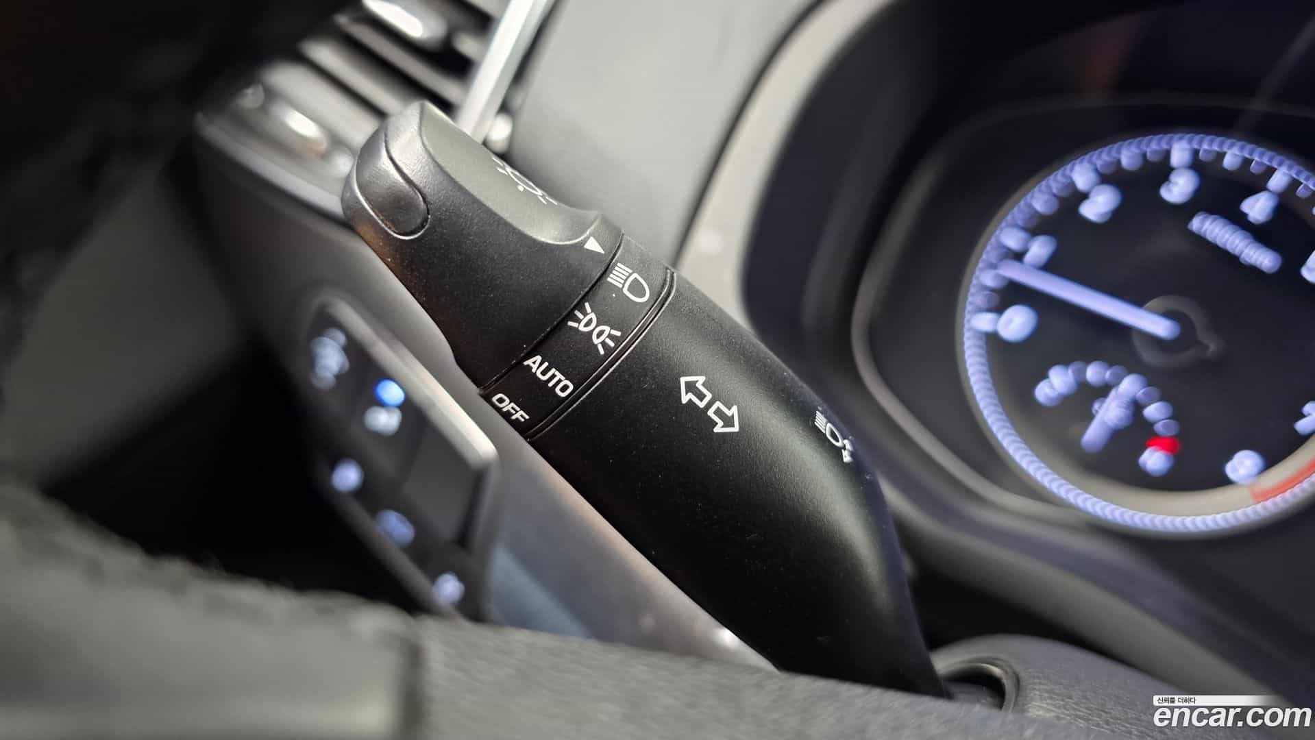 Grandeur Hyundai 2017.0-OPTION-041